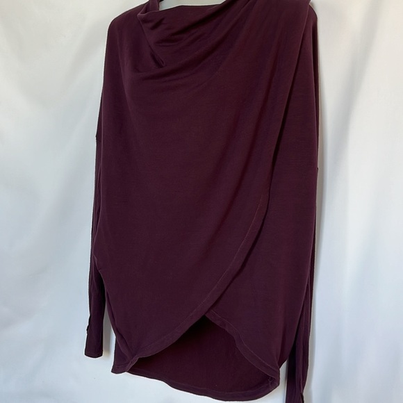 Athleta Purana Wrap Oversize Sweatshirt Yoga Studio Top Burgundy Size XXS - Picture 6 of 10